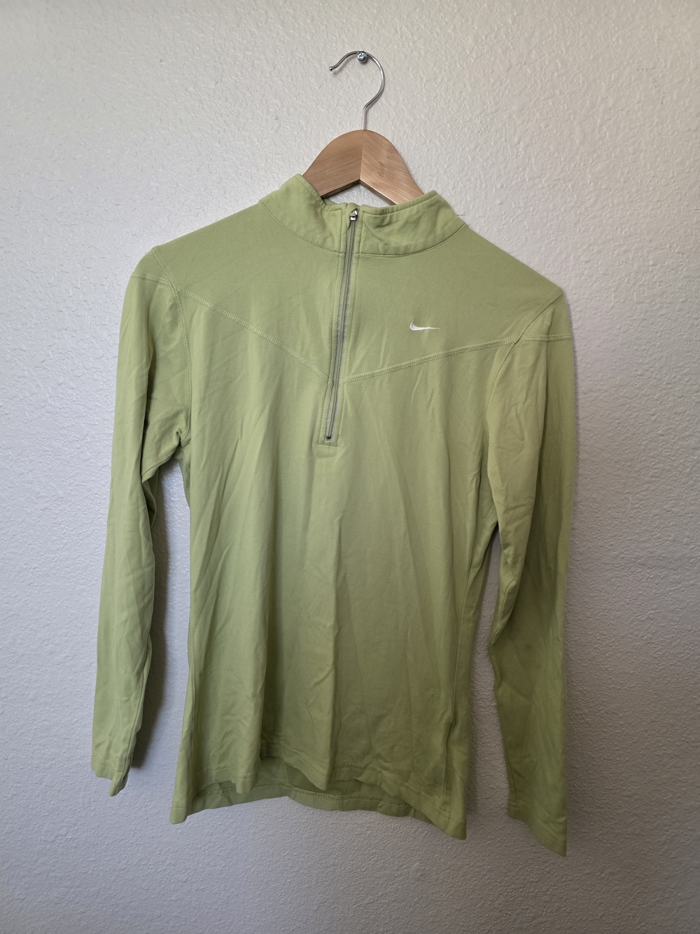 Nike Dri-FIT quarter zip athletic pullover, women's M
